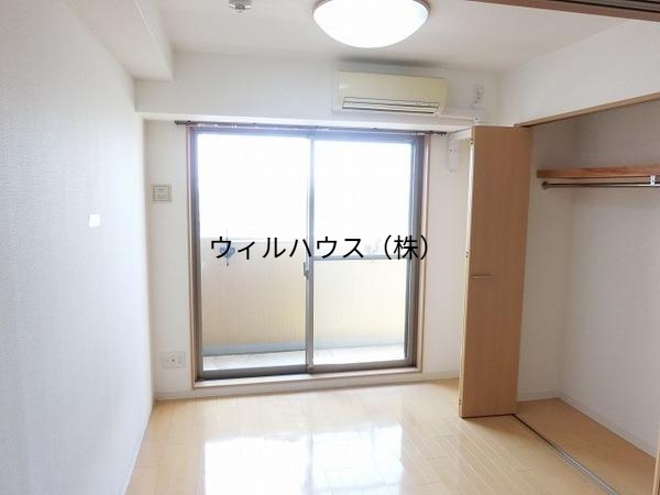 その他部屋・スペース　明るい洋室！