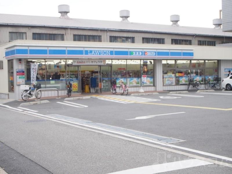 コンビニ　ローソン 長橋三丁目店（コンビニ）まで237m