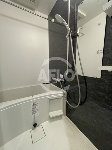 バス・シャワールーム　ブランシエスタ森ノ宮　浴室