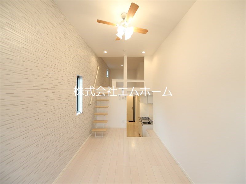 その他　洋室6.2帖　ロフト6帖（収納にも寝室にも使えます）同型写真