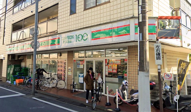 コンビニ　ローソンストア100北浦和店（コンビニ）まで319m