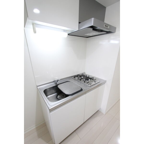 キッチン　同シリーズタイプの室内写真となります