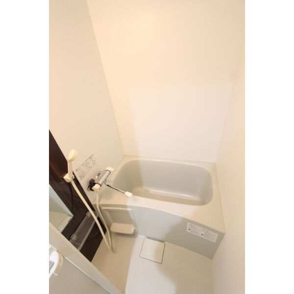 バス・シャワールーム　同シリーズタイプの室内写真となります