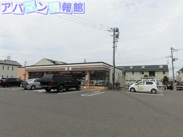 コンビニ　セブンイレブン新潟女池西店（コンビニ）まで512m