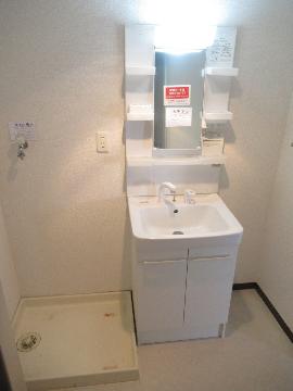 洗面設備　洗髪洗面化粧台