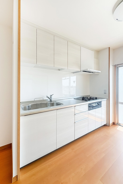 キッチン　コンロ設置済みのキッチンです