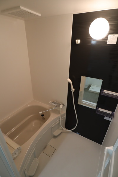 バス・シャワールーム　追いだき付のお風呂です。