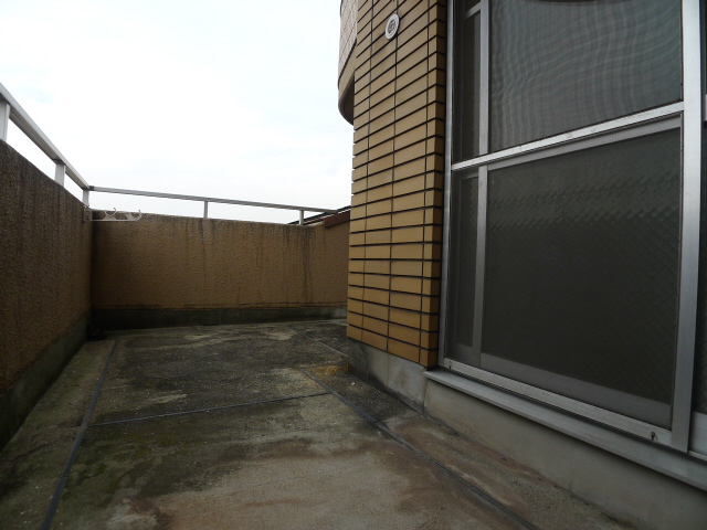 バルコニー　写真は別室