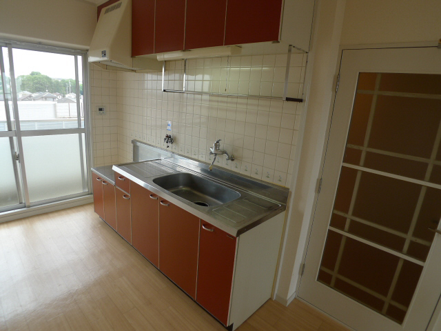 キッチン　写真は別室