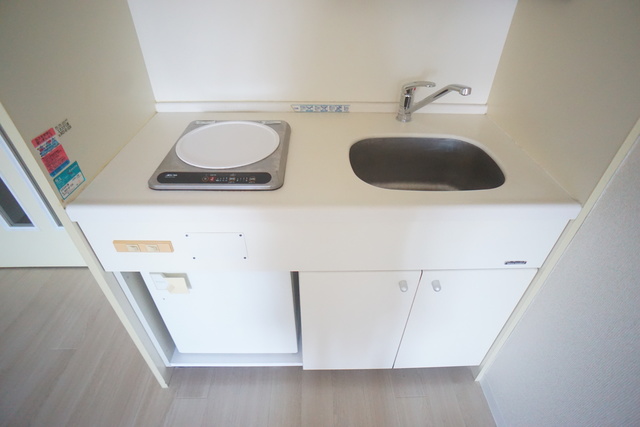 キッチン　１口コンロ設置済！お引越し後すぐにお料理できます☆