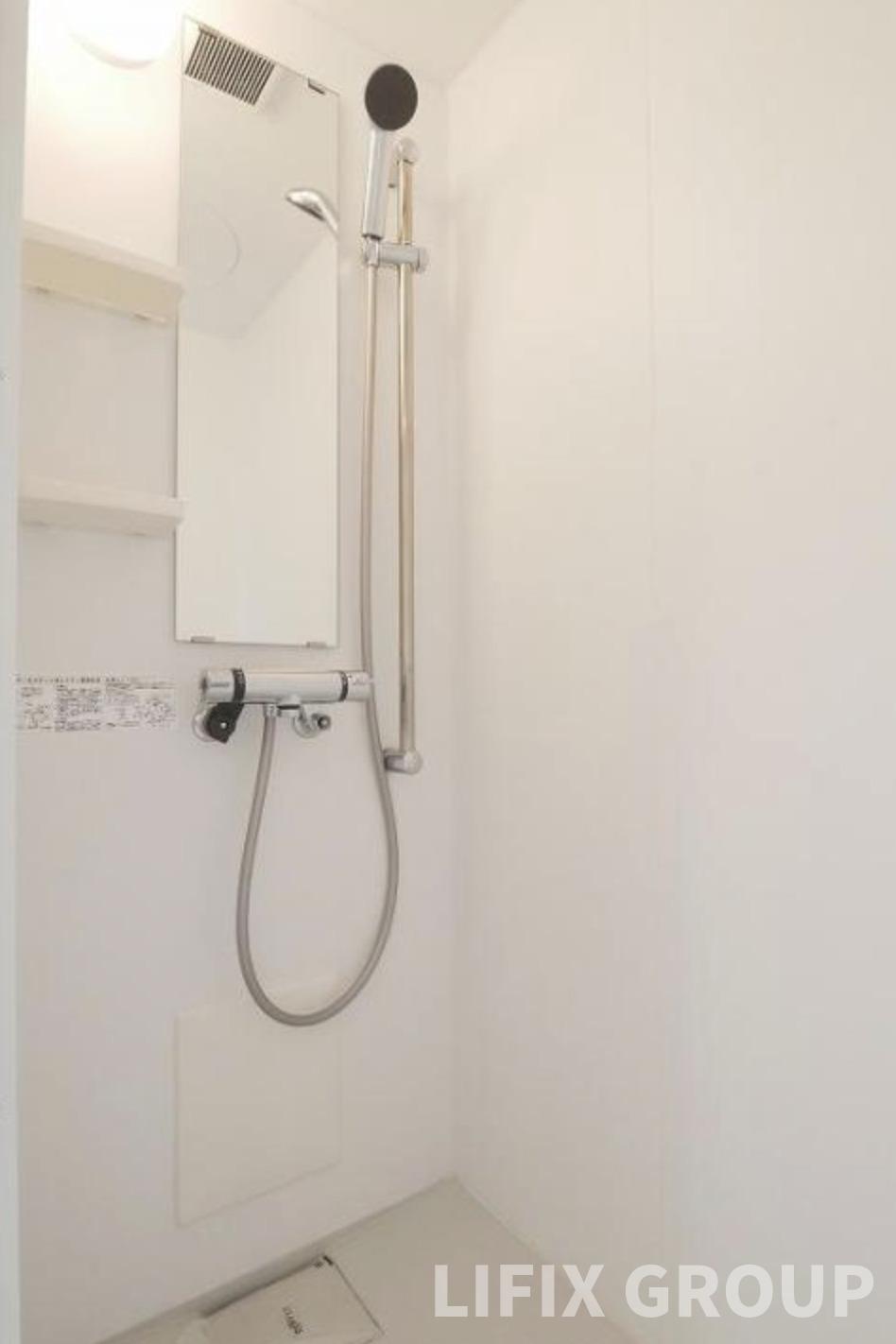 バス・シャワールーム　シャワールーム