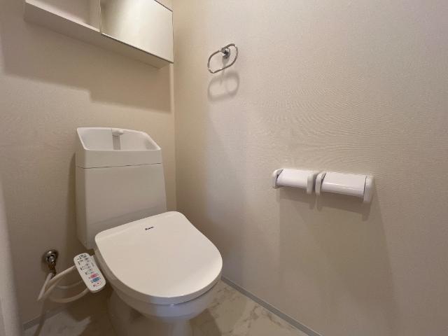 トイレ　シャワー付トイレ