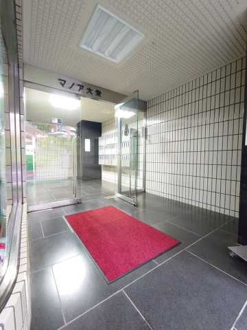 エントランス　マノア大栄