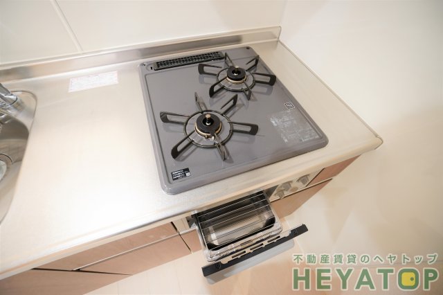 キッチン　システムキッチン完備（同仕様写真）