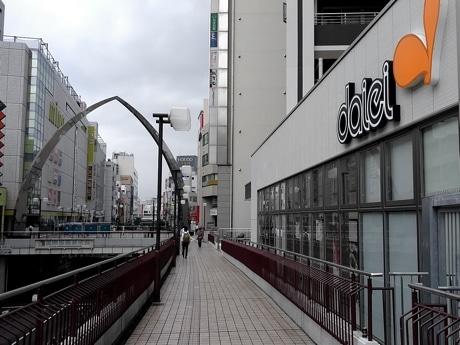 スーパー　ダイエー町田店（スーパー）まで353m