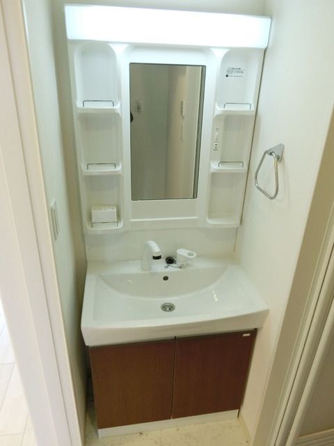 洗面設備　シャンプードレッサー完備