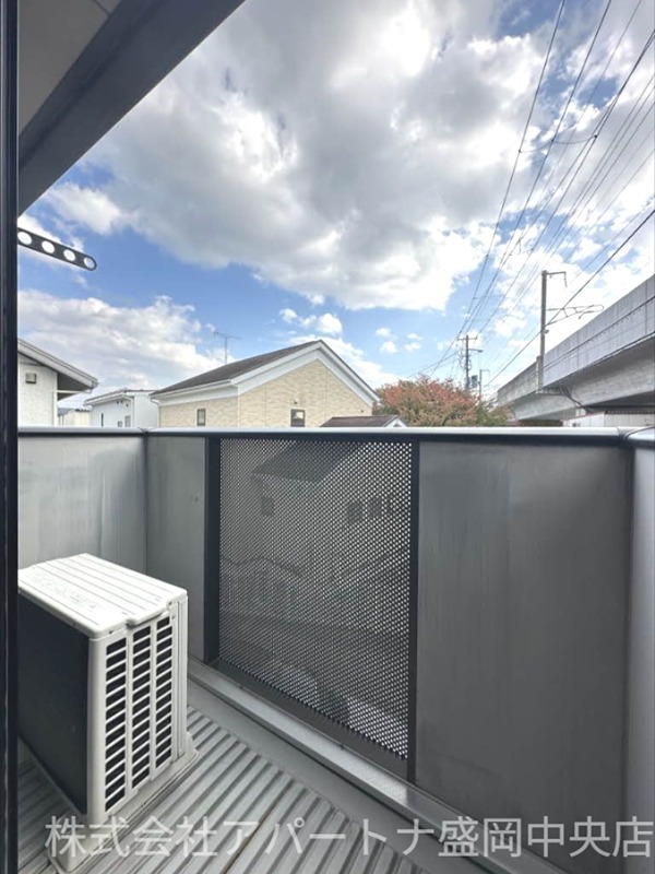 バルコニー　同じ間取りの別部屋の写真です