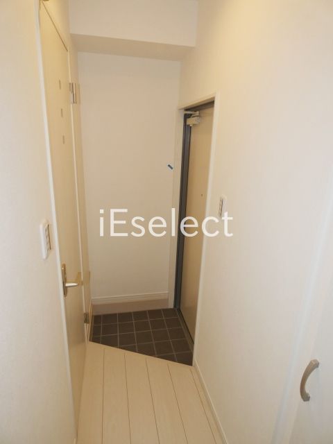 玄関　シューズボックス付き玄関です♪