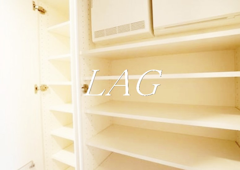 収納　シューズボックスです。