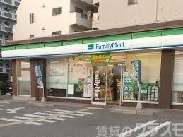 コンビニ　ファミリーマート 東三国六丁目店（コンビニ）まで500m