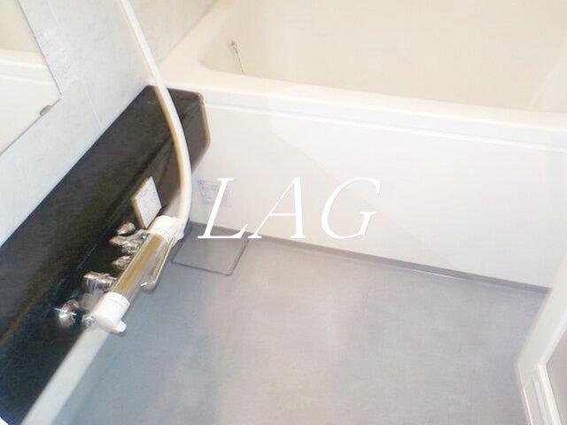 バス・シャワールーム　お風呂です。