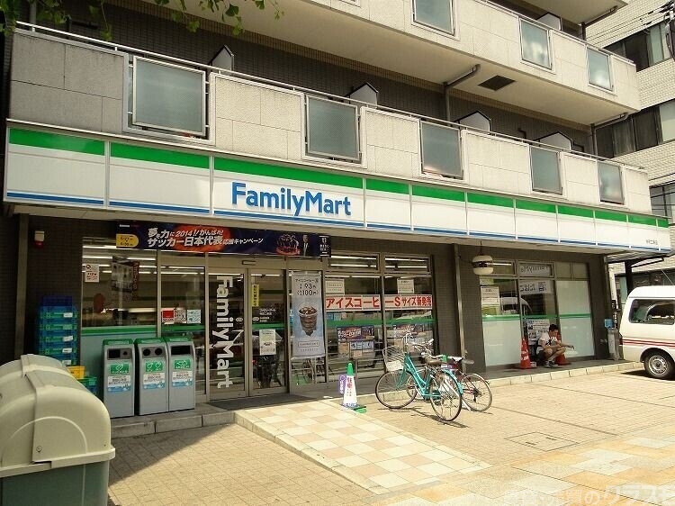 コンビニ　ファミリーマート寺町二条店（コンビニ）まで120m