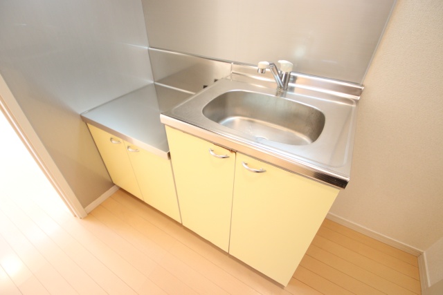 キッチン　※別室の参考写真の為、現況優先です。