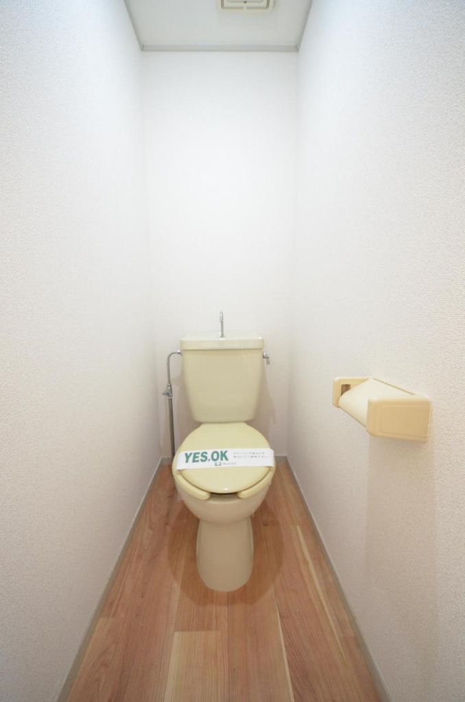 トイレ　同建物別号室参考写真です。