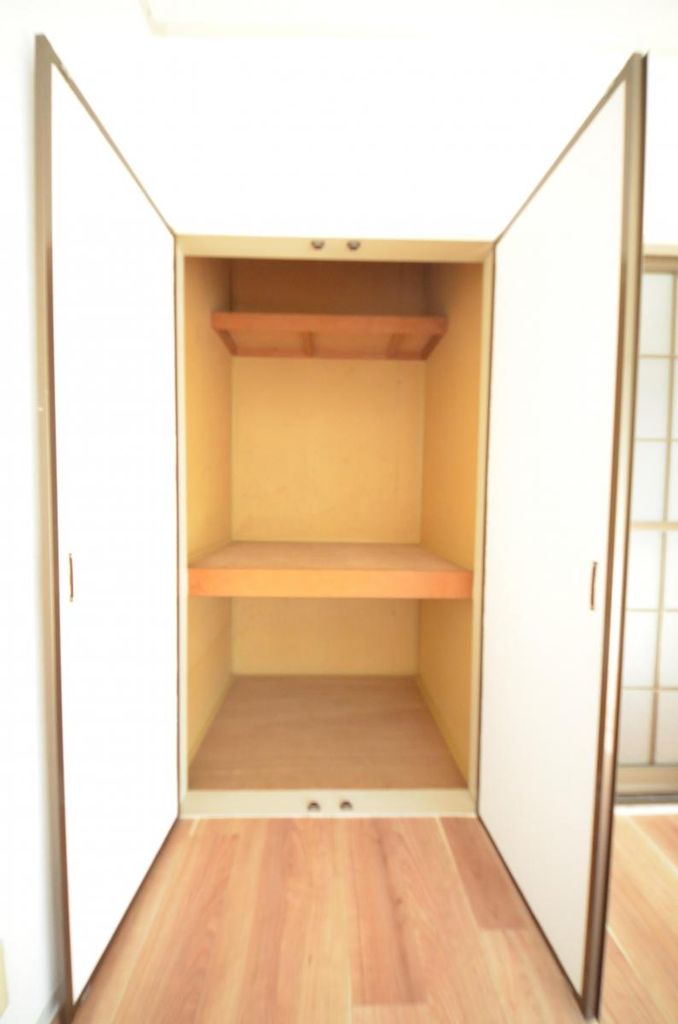 収納　同建物別号室参考写真です。