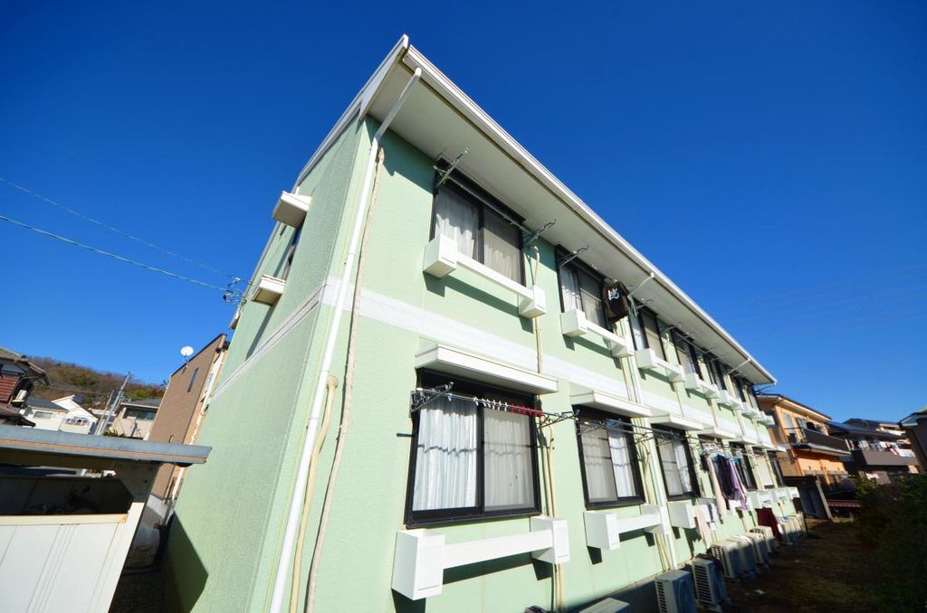 建物外観　★バイクをお持ちの方も相談可能です★