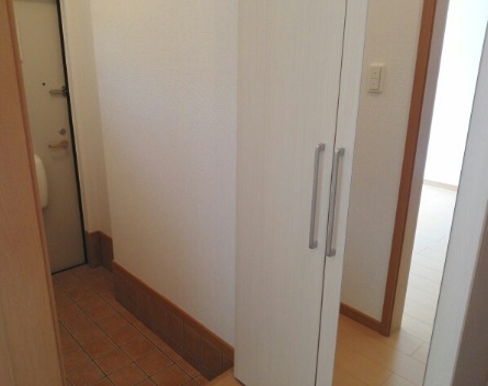 玄関　シューズボックス付♪