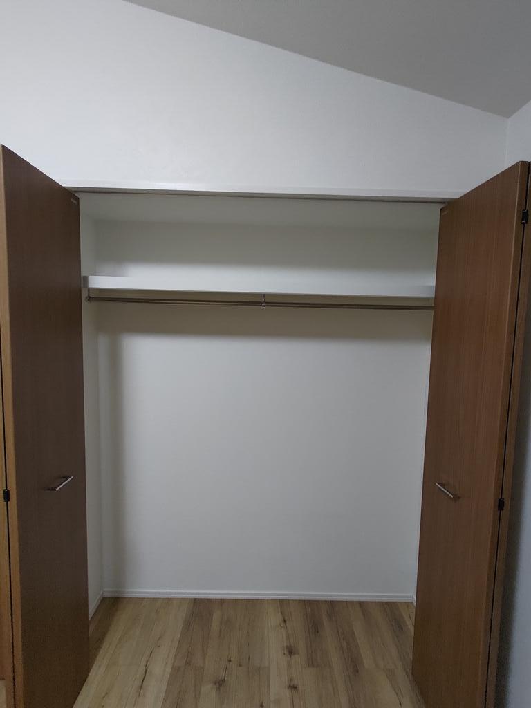 収納　ハンガーパイプ付き♪※別室参考画像