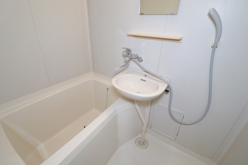 バス・シャワールーム　別室参考写真(反転タイプ）