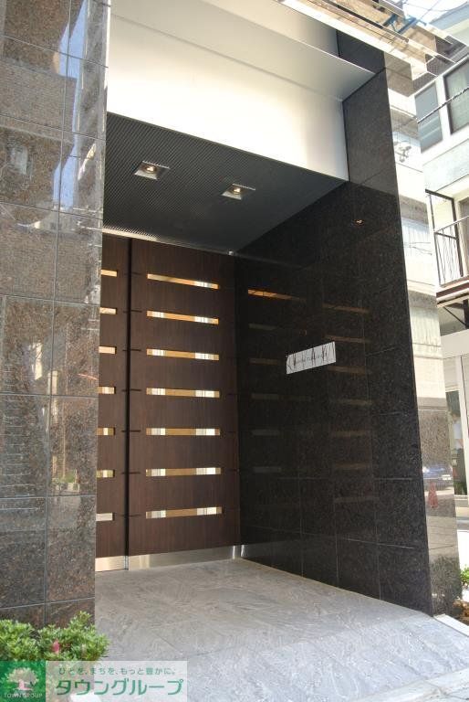 エントランス　エントランス