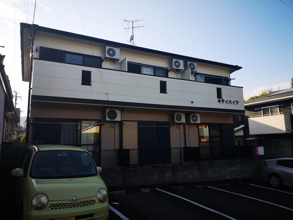 駐車場　敷地前駐車場あります。