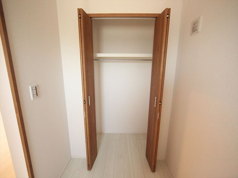 収納　クローゼット（収納充実してます）　同仕様写真