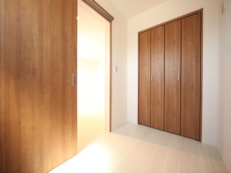 その他部屋・スペース　洋室3.6帖　クローゼット付（収納充実してます）　同仕様写真