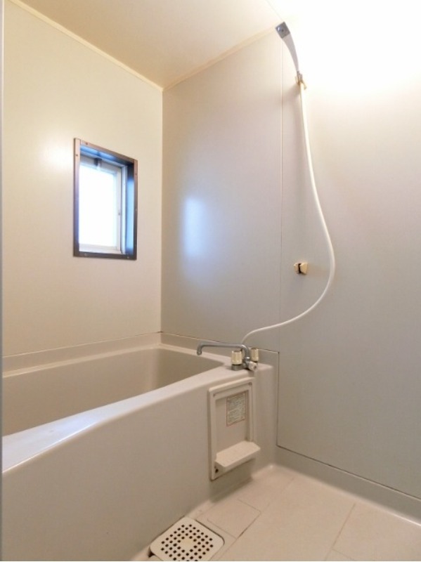 バス・シャワールーム　図面と現状に相違がある場合には現状を優先