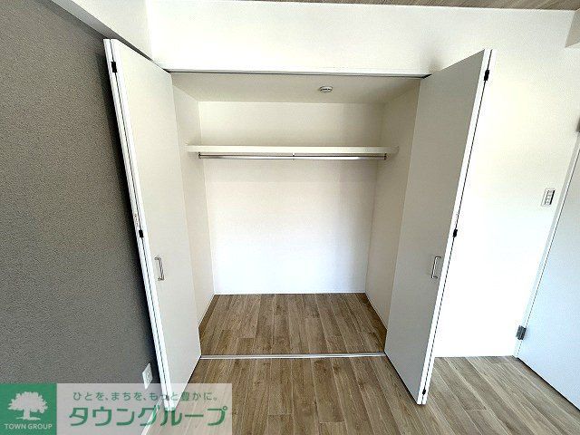 収納　同じお建物の既にリフォーム完了したイメージ画像です。