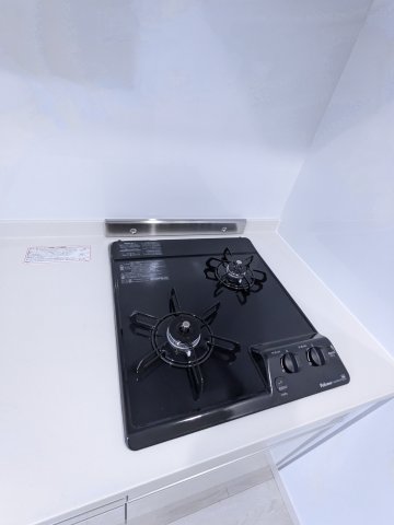 キッチン　コンパクトなキッチンで掃除もラクラク