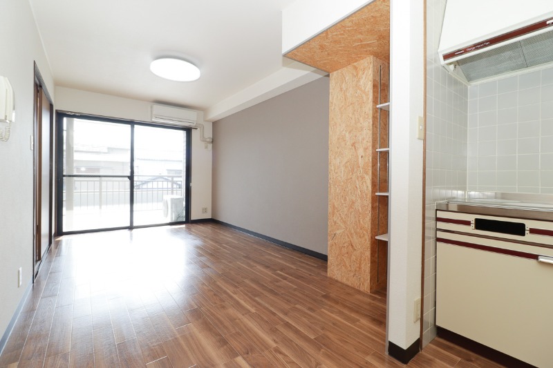 居室・リビング　図面と現状に相違がある場合には現状を優先