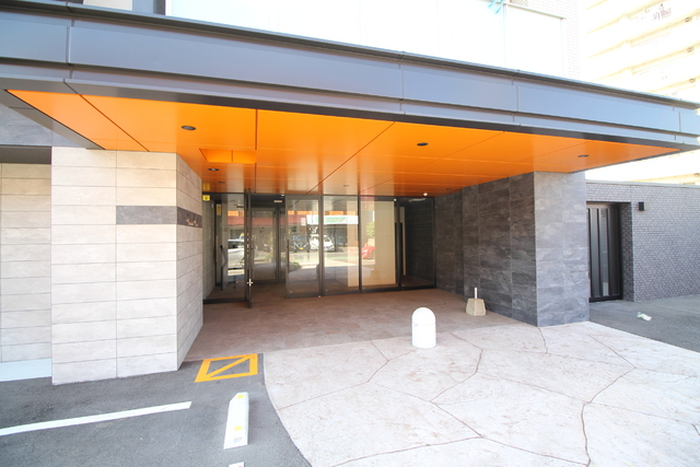 エントランス　エントランス