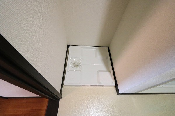 その他設備　洗濯機パンです。