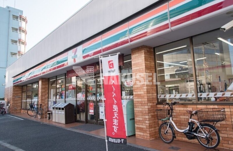 コンビニ　セブンイレブン目黒環七柿の木坂店（コンビニ）まで245m