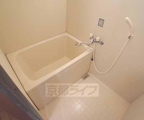 バス・シャワールーム　浴室です。