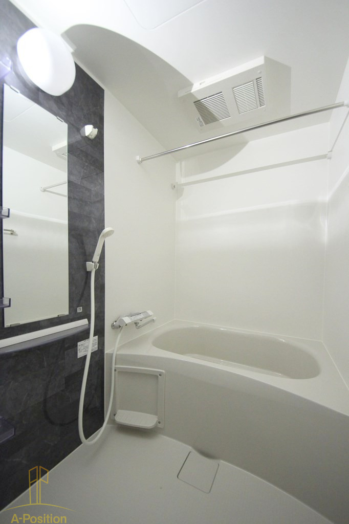 バス・シャワールーム　セレニテ福島プリエ