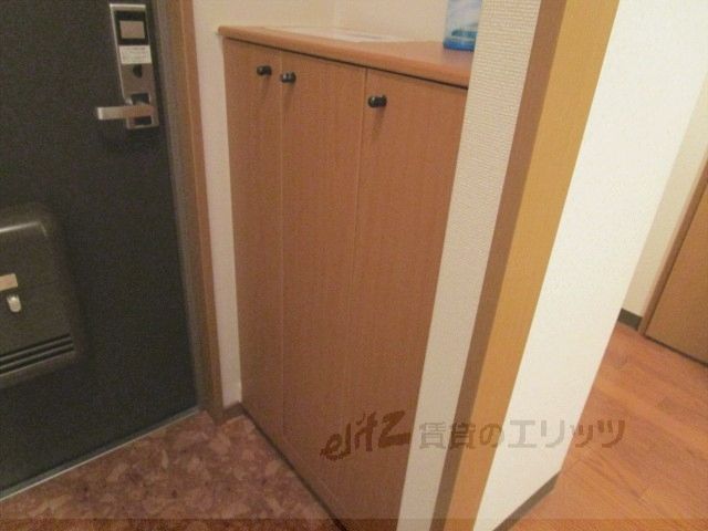 その他設備　下駄箱