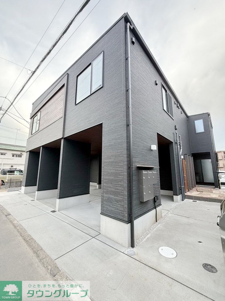 建物外観　エントランス