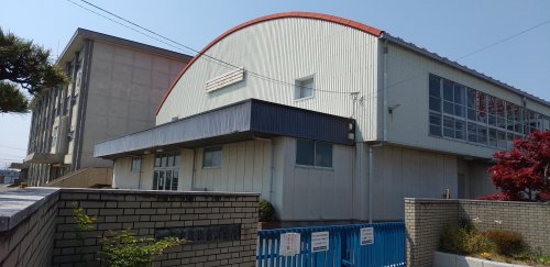 中学校　一宮市立奥中学校（中学校）まで871m