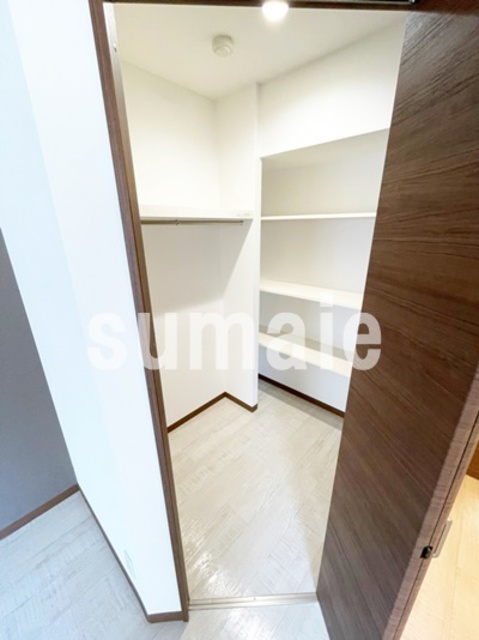 収納　ウォークインクローゼットです。